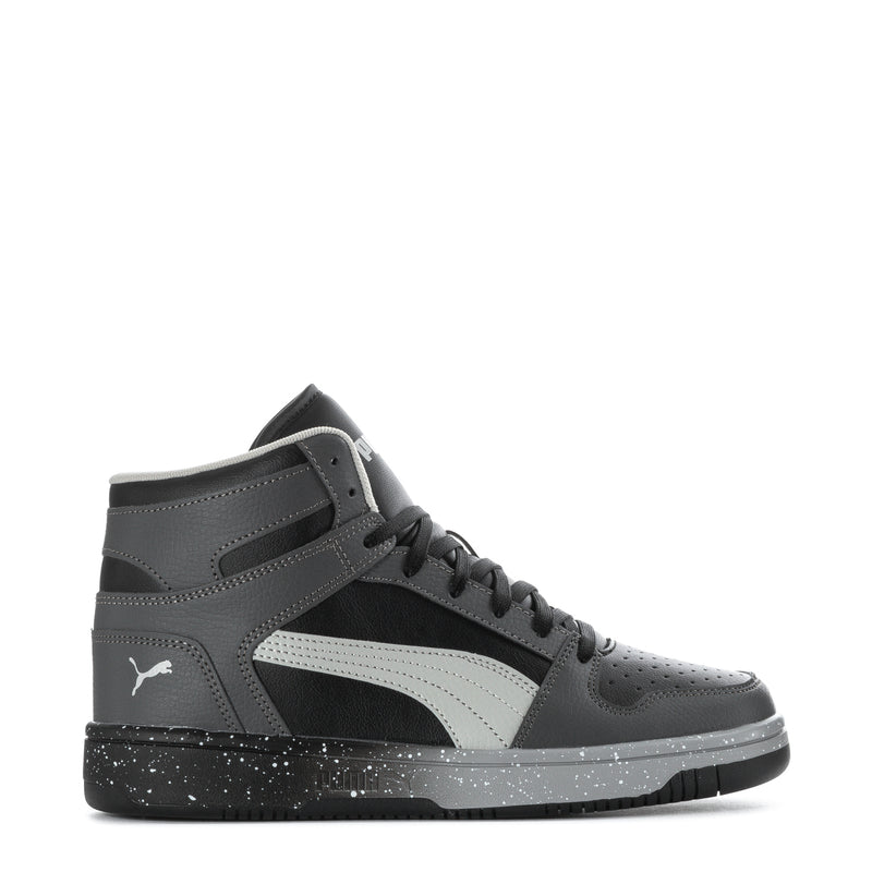 Youth high-top sneakers, dark grey with black accents and light grey stripe, speckled sole