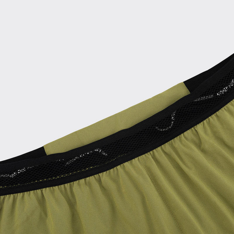 Running Shorts：Olive