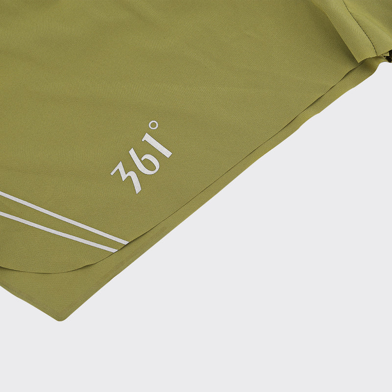 Running Shorts：Olive