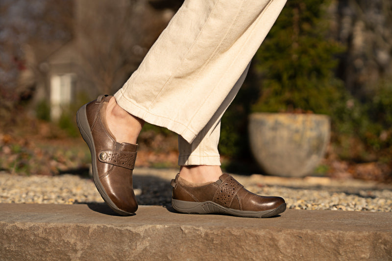 Sallie Stone Waxy Burnished