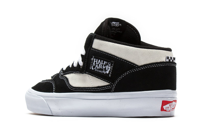Vans Skate Half Cab '92 Style #  VN0A5KYA1KP1 Color : Black / Marshmallow