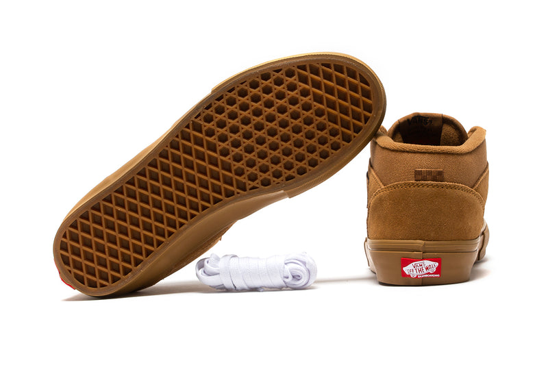 Vans | Skate Half Cab Style # VN0A5FCDB7G1 Color : Brown / Gum