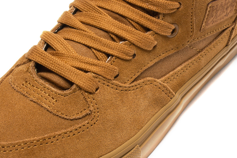 Vans | Skate Half Cab Style # VN0A5FCDB7G1 Color : Brown / Gum