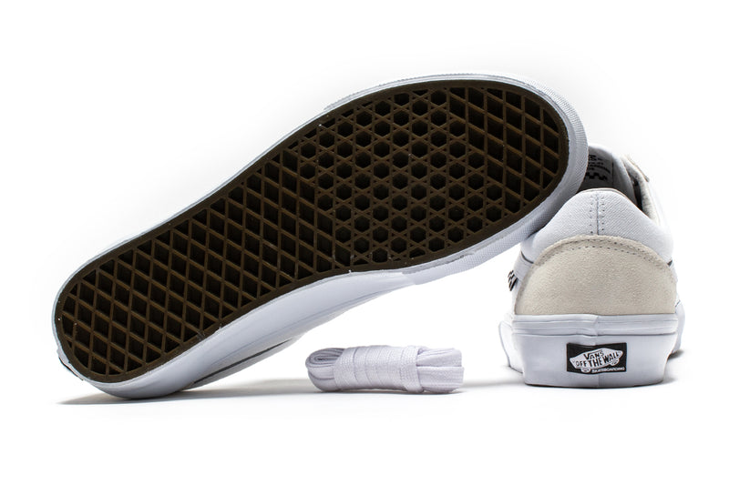 Vans | Skate Old Skool VCU Style # VN0A4BWAWHT1 Color : Essential White