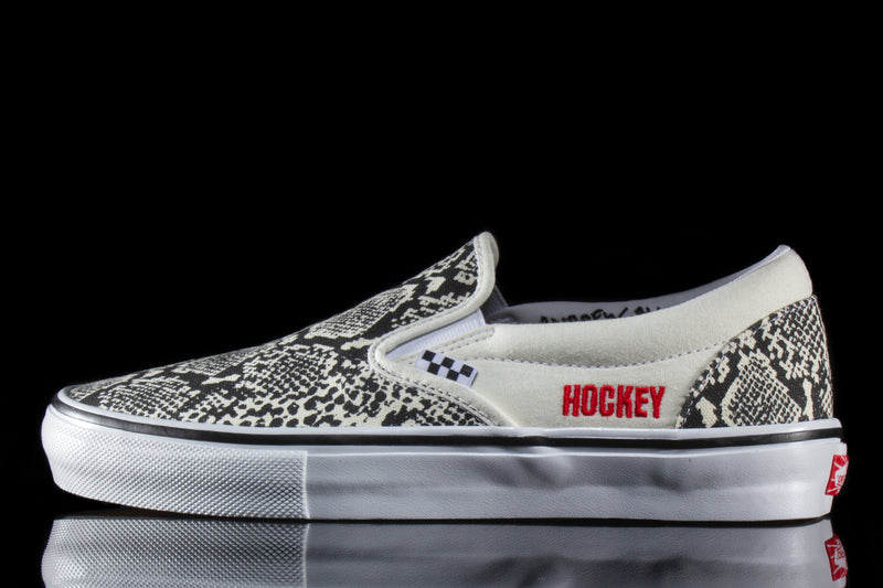 Vans | Skate Slip-On x Hockey Style # VN0A5FCA7W11 Color : White / Black