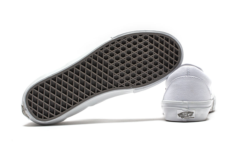 Vans Skate Slip-On Style # VN0A5FCAW001 Color : True White