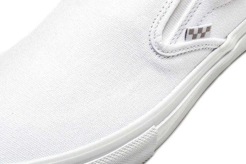 Vans Skate Slip-On Style # VN0A5FCAW001 Color : True White