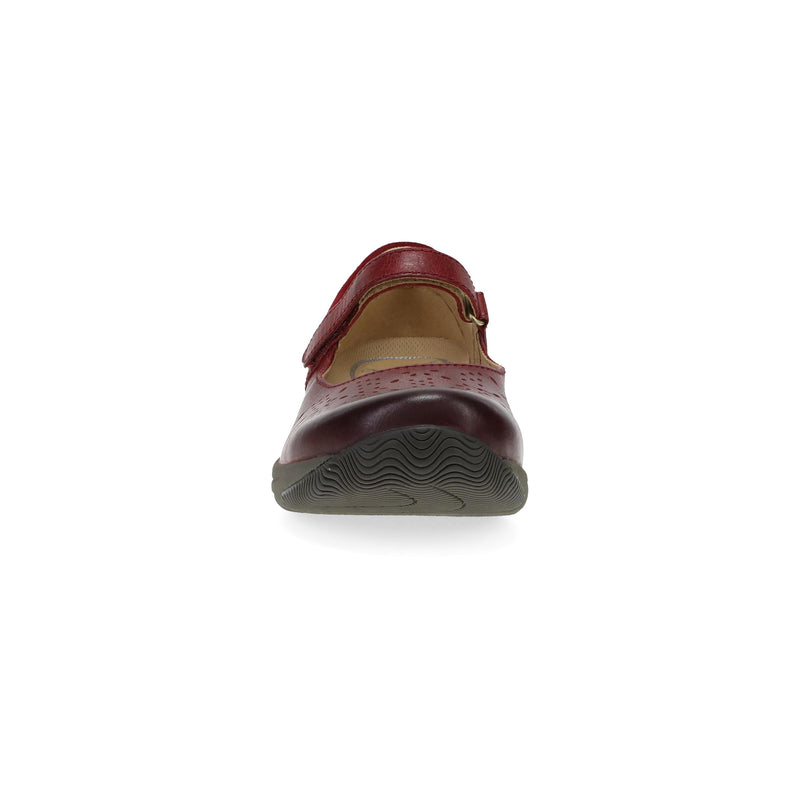 Toe image of Stacy Red Waxy Burnished