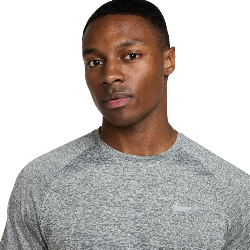 Stride Shortsleeve