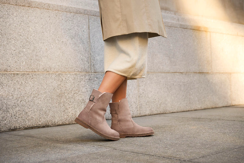 Uppsala Shearling Gray Taupe Suede