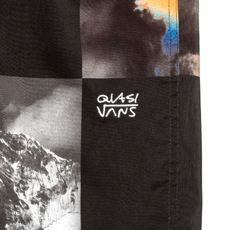 Vans x Quasi Elastic Short Style # VN0008MKBLK1 Color : Black / Multi