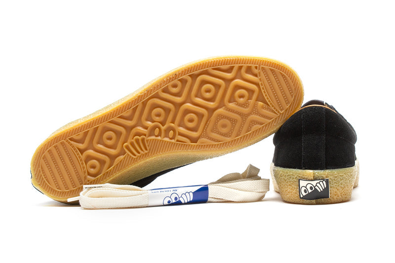 Last Resort | VM002 Suede Lo Style # LR-D11-4-405 Color : Black / Gum