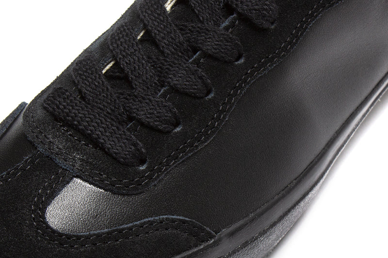 Last Resort VM004 Milic Leather Lo Black / Black  Edit alt text