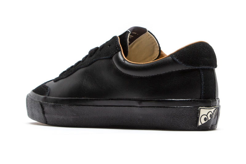 Last Resort VM004 Milic Leather Lo Black / Black  Edit alt text