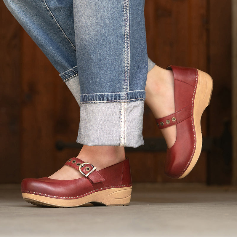 XP 2.0 Mary Jane Clog Red